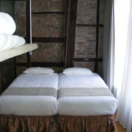 Amosa Centre Gerardrie 17 *