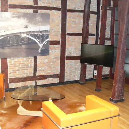 Amosa Centre Gerardrie 17 Apartment *