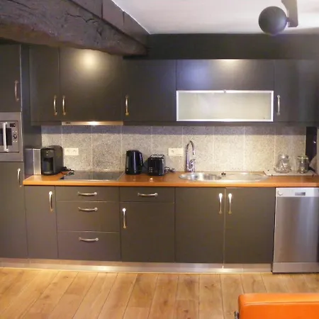 Apartment Amosa Centre Gerardrie 17 *